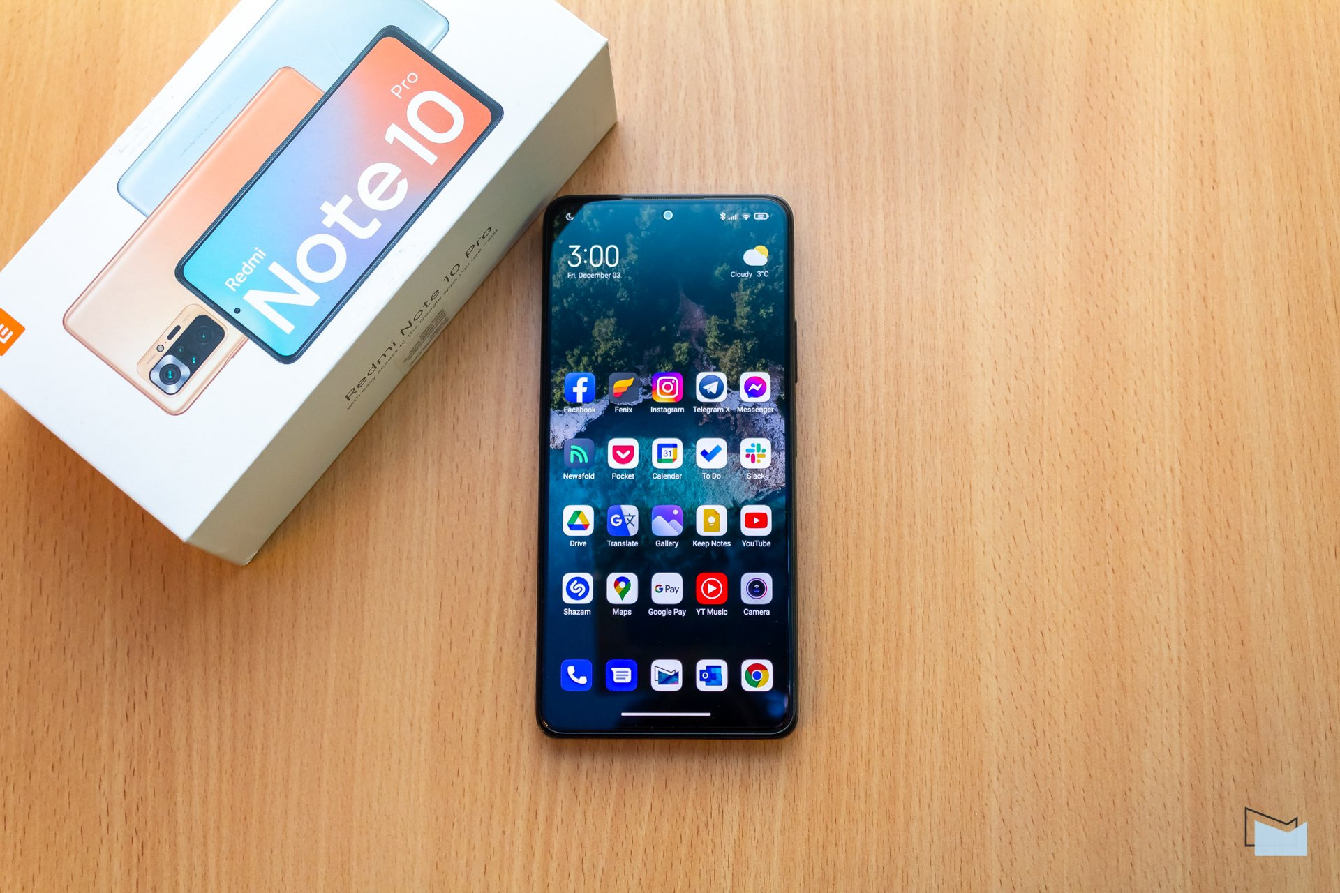 Огляд смартфона Redmi Note 10 Pro: 120 Гц, непогані камери та крута автономність