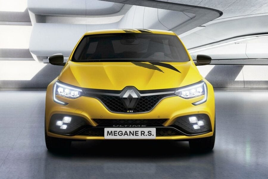 The new Renault Megane R.S. Ultime hot hatch: a symbol of a passing era