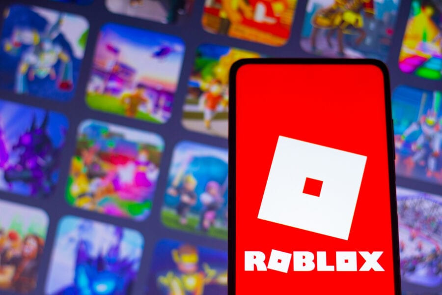 Roblox gaming platform accused of providing access to gambling for minors