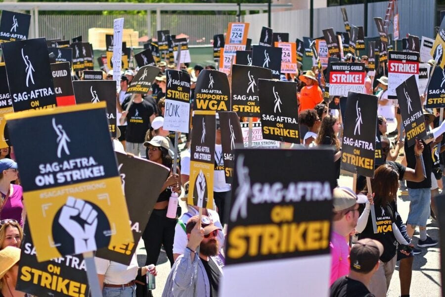 Гільдія SAG-AFTRA готується до страйку проти ігрових студій, сторони не можуть домовитися про ШІ та зарплати