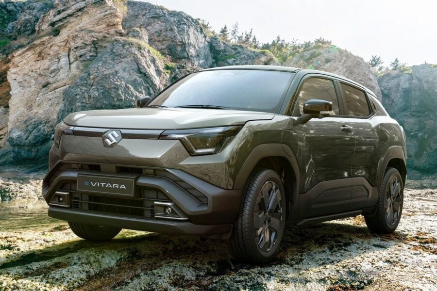 Електричний кросовер Suzuki eVitara: виробництво в Індії, передній або повний привід, акумулятор 42/61 кВт⋅год