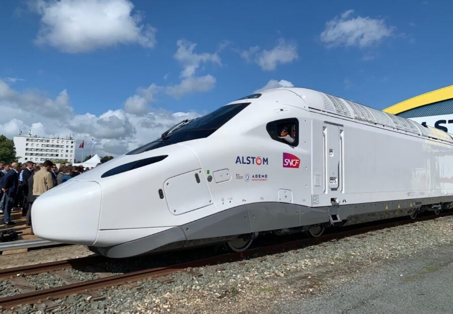 The French railway SNCF and the manufacturer Alstom presented the TGV M - the high-speed train of the future