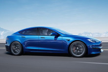 Tesla помітно підвищила вартість своїх електромобілів