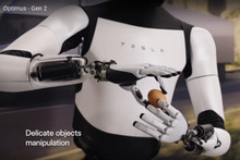 Tesla has unveiled the second generation of the humanoid robot Optimus. What can it do?