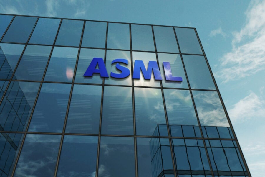 Гендиректор ASML очікує ще більшого попиту на напівпровідники після ажіотажу навколо DeepSeek