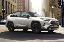 Toyota RAV4 SUV, an update for a bestseller