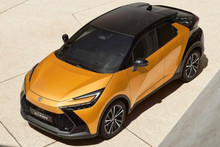 The Toyota C-HR coupe-crossover of the second generation is presented