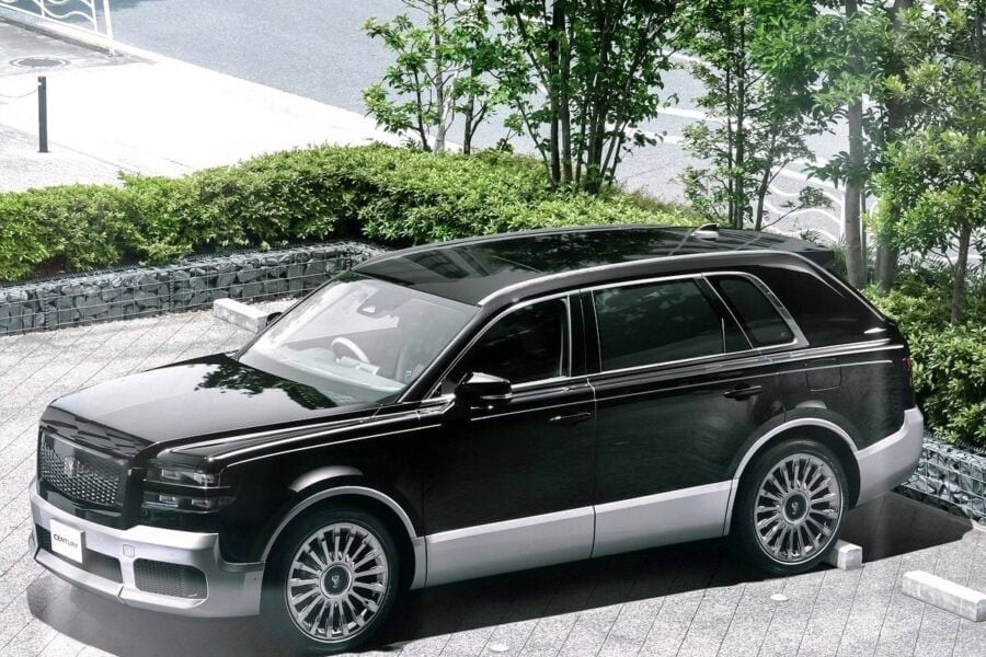 New Toyota Century SUV premium crossover: a worthy competitor to the British luxury cars