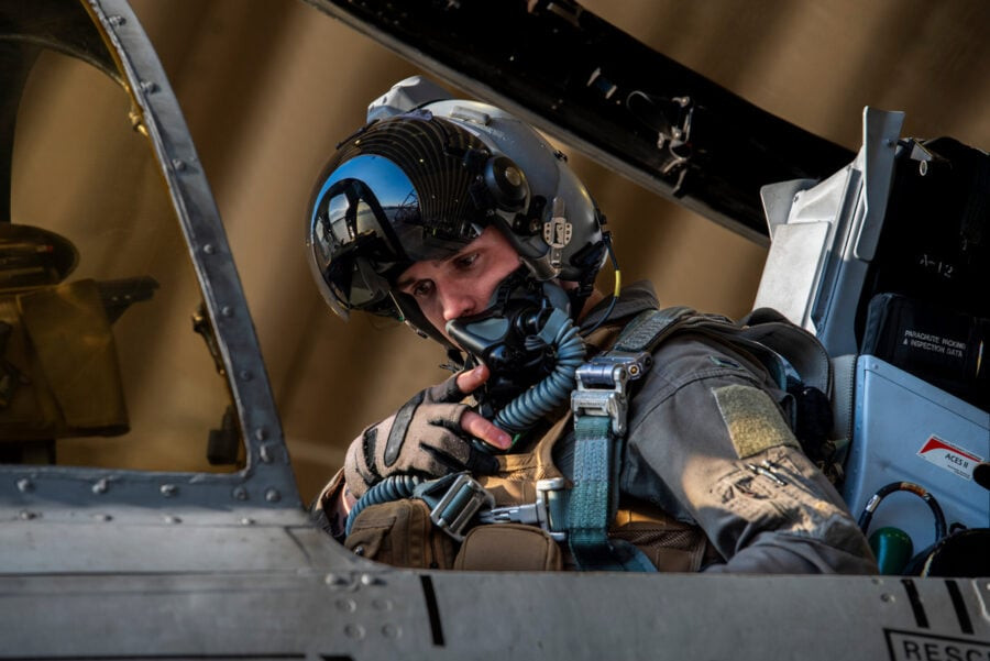 Two pilots of the Armed Forces of Ukraine are in the USA in order to show the level of knowledge and skills of Ukrainian aviators