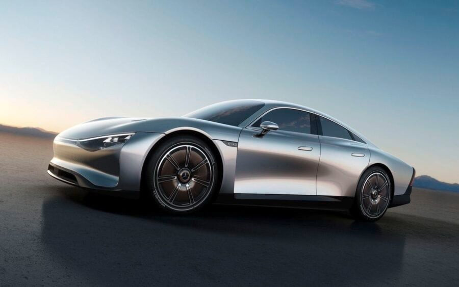 Vision EQXX – концепт-кар від Mercedes з сонячною батареєю, здатний проїхати понад 1000 км на одному заряді