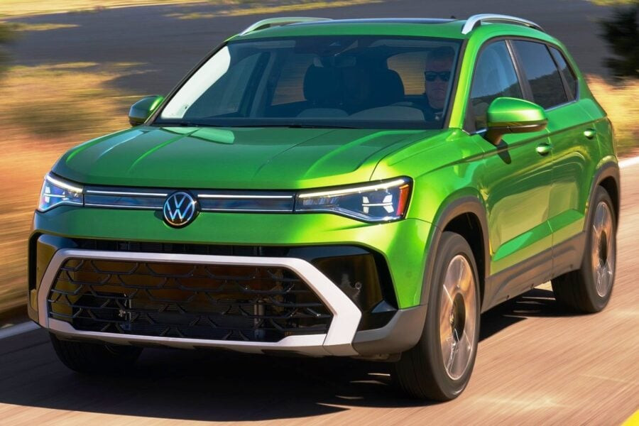 Оновлений кросовер Volkswagen Taos: дизайн у стилі електромобілів та автомат замість DSG