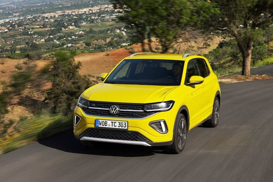 Кросовер Volkswagen T-Cross став кращим та сучаснішим