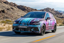 Новий Volkswagen Golf GTI (майже) представлений на CES 2024