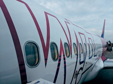 Компанія Wizz Air запустила нові рейси до ЄС попри те, що відкрите небо ще не набуло чинності