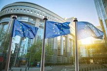 Європарламент ухвалив законодавство, яке регулюватиме роботу ШІ