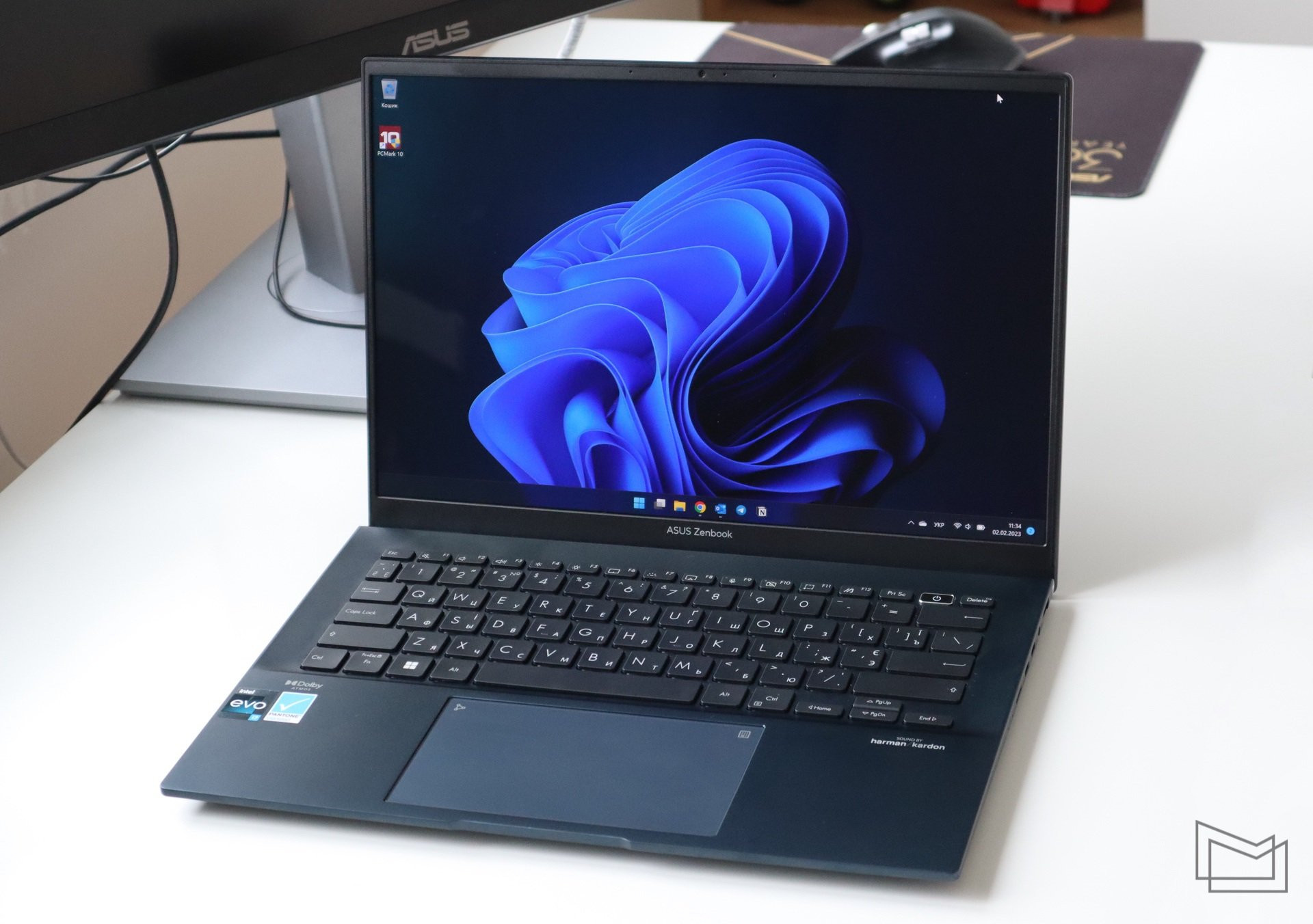 Zenbook 14 OLED (UX3402ZA) - a review of a 14-inch ASUS laptop with good battery life