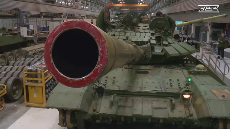 Russians preparing to restore 1980s-made T-72A tanks, OSINT analysts say