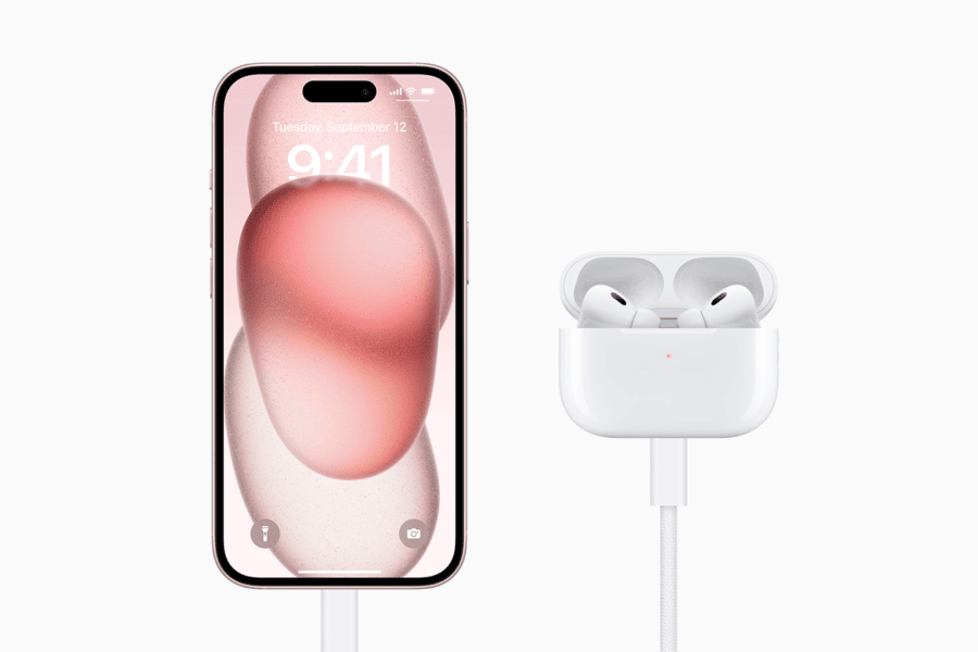 Apple AirPods Pro headphones now with USB-C