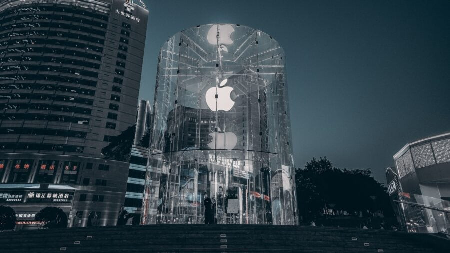 Apple has postponed the release of its self-driving electric car until 2028