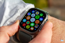 Apple знову розбирається з проблемою помилкових дотиків на Apple Watch