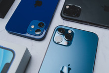 Apple promises shorter support for its devices than Google and Samsung