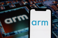 Arm почне виробляти власні чипи, першим клієнтом стане Meta — Financial Times