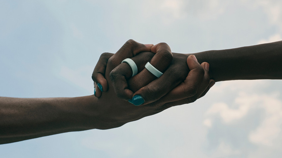 Oura Ring 4 smart ring gets ceramic version for $499 and charging case