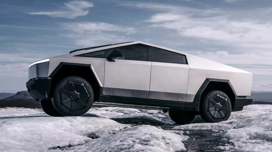 Власники Cybertruck судяться з Tesla через відсутність обіцяної модернізації