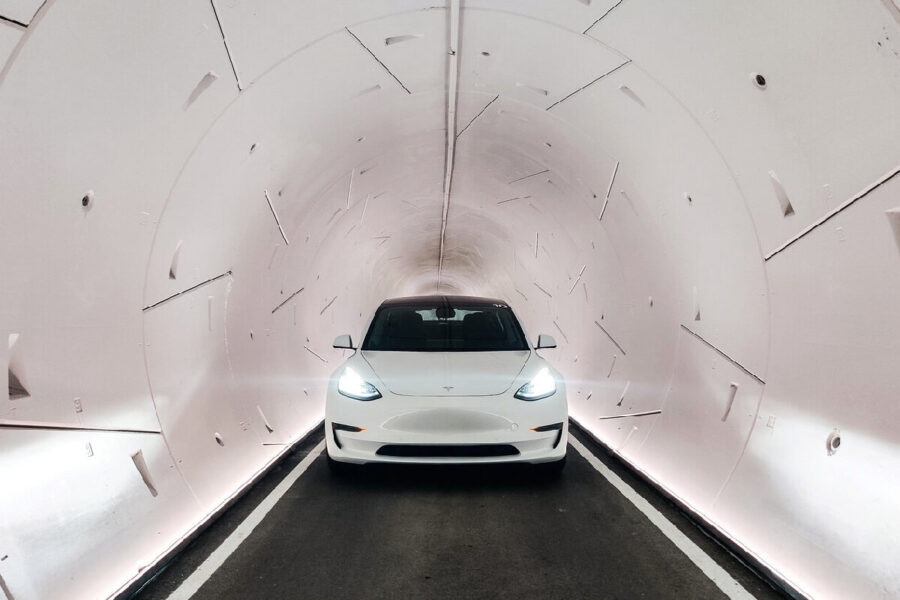 На CES 2022 можна було покататися по тунелю The Boring Company, але навіть в ньому почалися затори ¯\_(ツ)_/¯