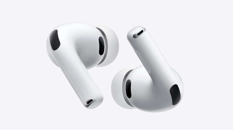 The first game to be controlled via Apple AirPods has been released on the App Store