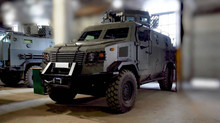 The Land Forces received five re-equipped command and staff vehicles at the Kozak base