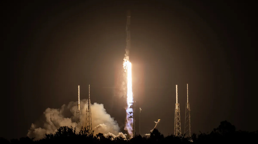 SpaceX успішно запустила ще 28 супутників Starlink на орбіту