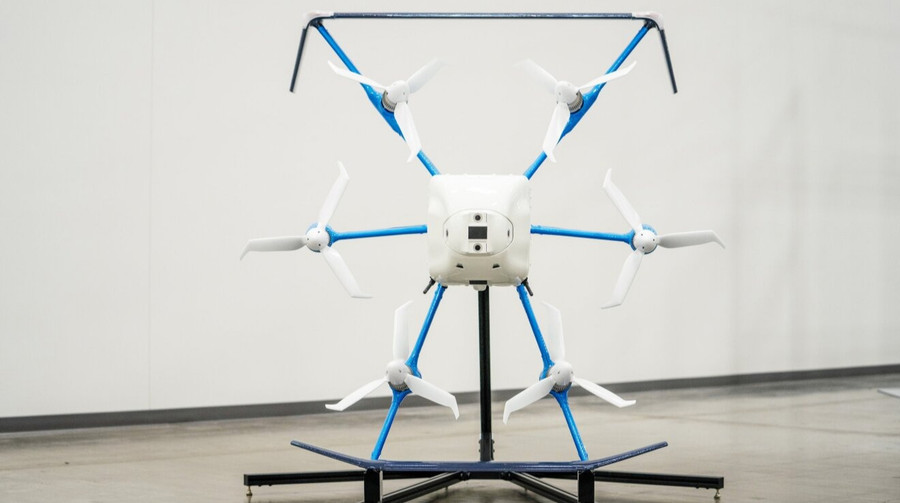 Amazon suspends air delivery after two drone crashes