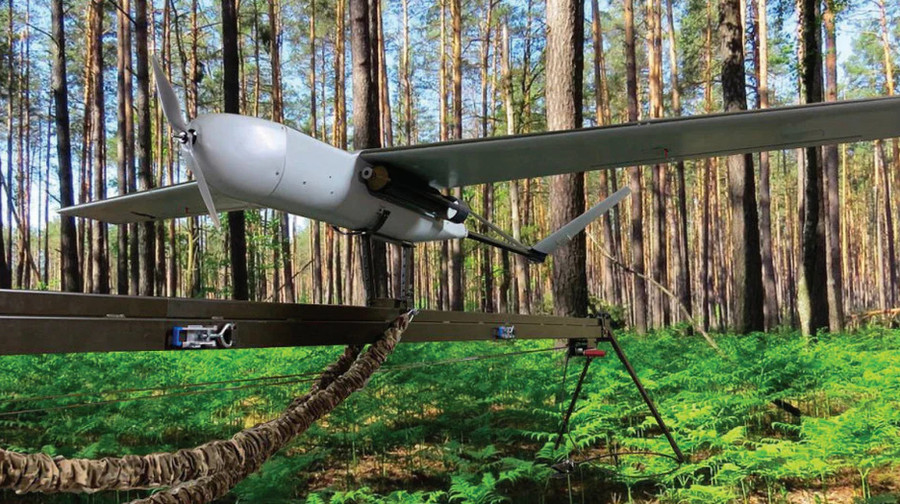 Ukrainian drone-mother THOR OPERATOR, which can carry FPV and interceptors, was shown in Poland