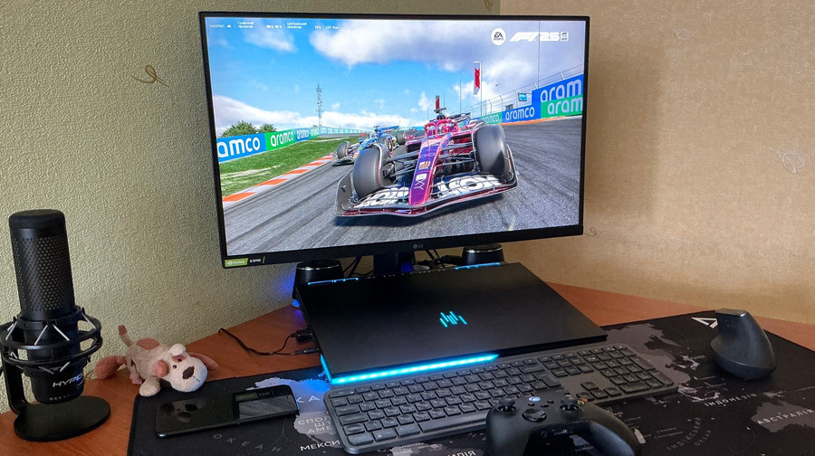 Gaming laptops have finally caught up with desktops. Acer Predator Helios 18 AI hands-on experience