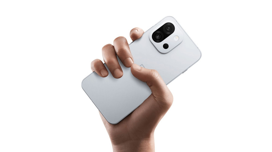OnePlus представила компактний смартфон з чипом Snapdragon 8 Elite та новою кнопкою