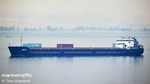 Сили оборони уразили в російському порту судно з комплектуючими до Шахедів