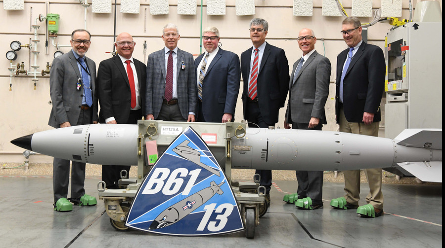 США завершили розробку нової ядерної бомби B61-13
