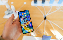 The iPhone Plus will be replaced by the iPhone 17 Slim, which will be the thinnest smartphone and will have only one camera