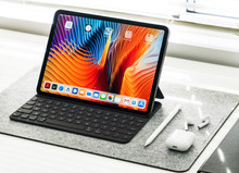 Apple plans to release OLED iPad Pro and 12.9-inch iPad Air next year