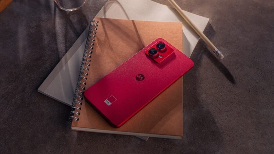 Motorola представила в Україні смартфони moto g84 та moto g54 Power edition