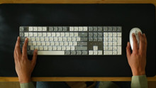 Satechi introduces its first full-size mechanical wireless keyboard SM3 Slim for Mac and PC