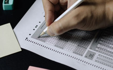 Volodymyr Zelensky reviewed the petition regarding the exams for obtaining Ukrainian citizenship