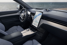 Google showed new features for electric cars with built-in Google Maps application