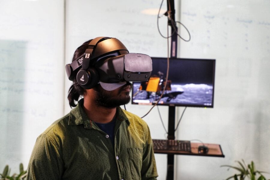 VR headsets may reduce the use of anesthetic during operations