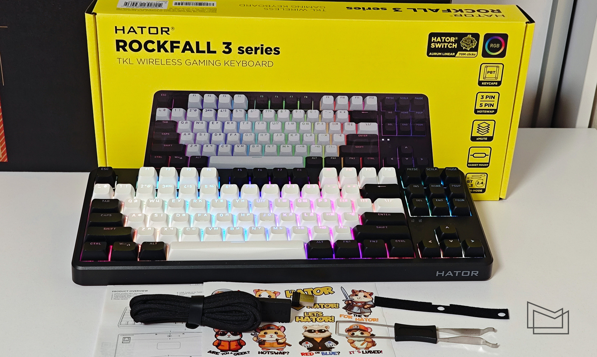 Огляд HATOR Rockfall 3 TKL Wireless: комплектація