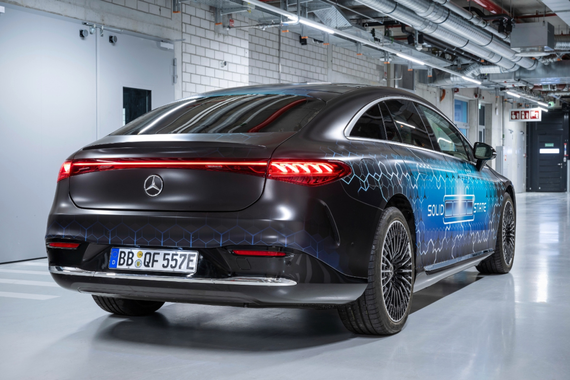 Mercedes-Benz EQS