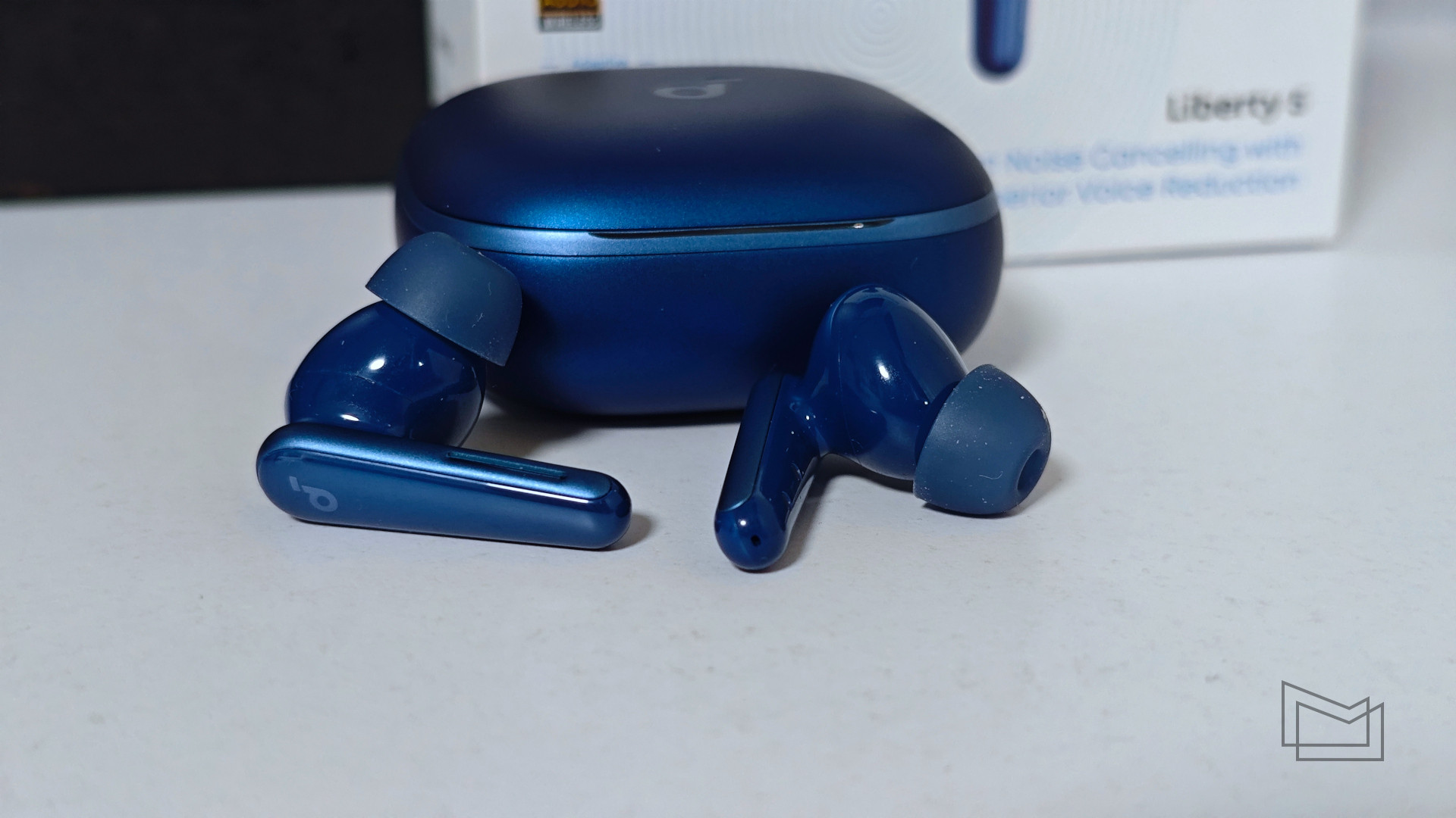 Огляд Anker soundcore Liberty 5: дизайн та зручність використання