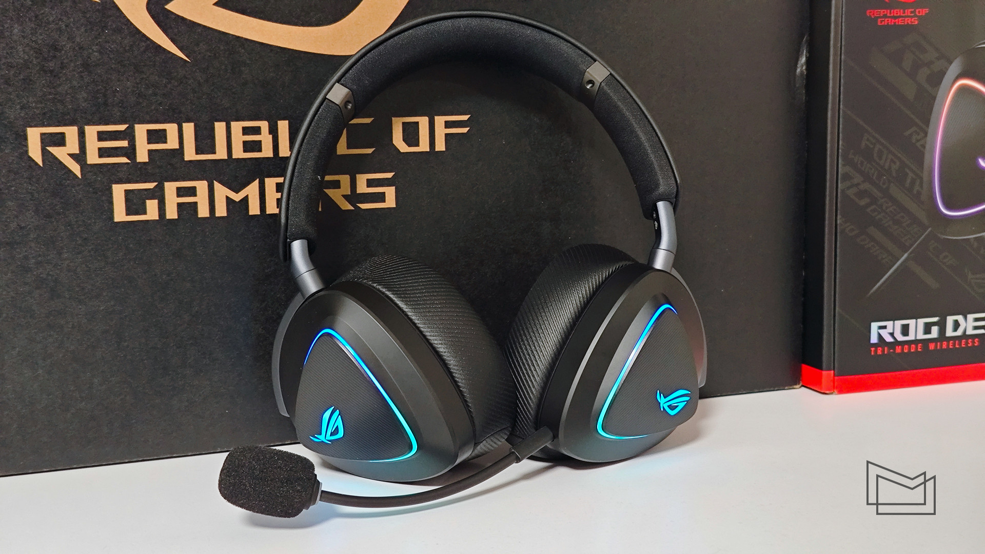 Огляд ASUS ROG Delta II: якість звучання та мікрофона