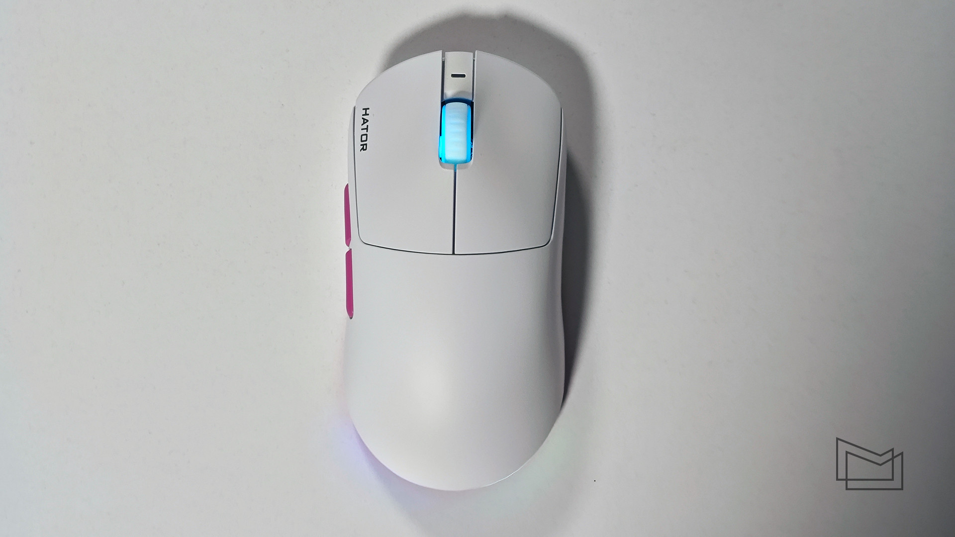 Огляд HATOR Quasar 3 Ultra 8K Wireless: дизайн та конструкція